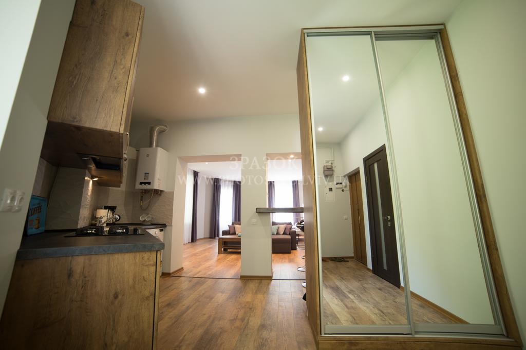 Apartmán Foxy Lvov Exteriér fotografie